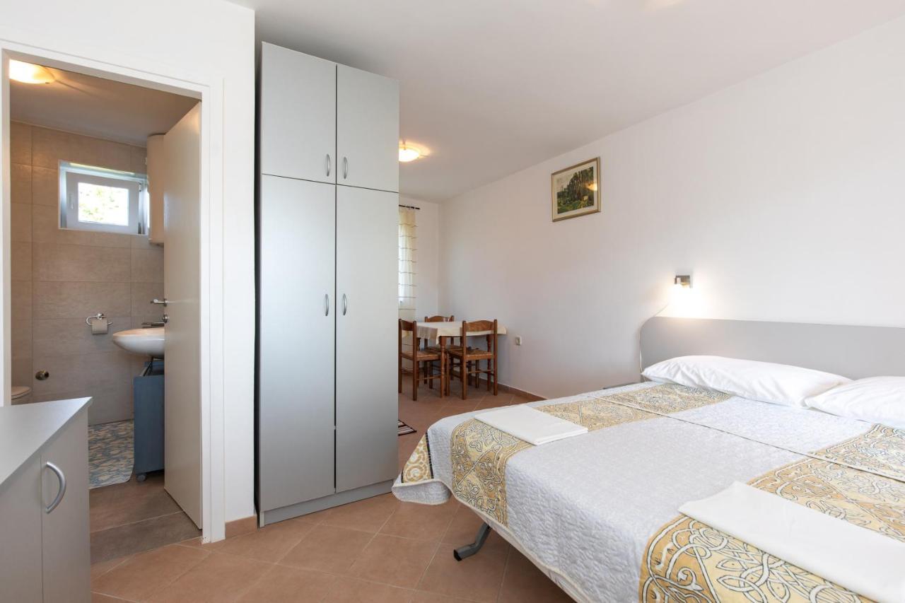 Apartmani "Ruza" Porat  Exteriér fotografie