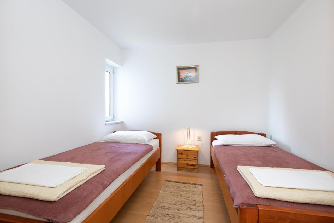 Apartmani "Ruza" Porat  Exteriér fotografie
